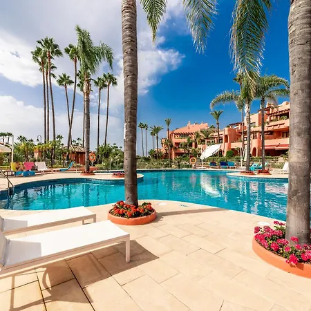 Golden Shore Seafront Estepona