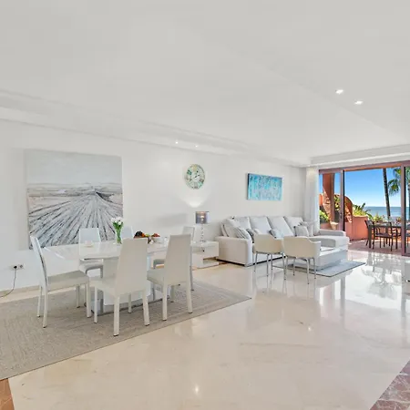 Golden Shore Seafront Apartment
